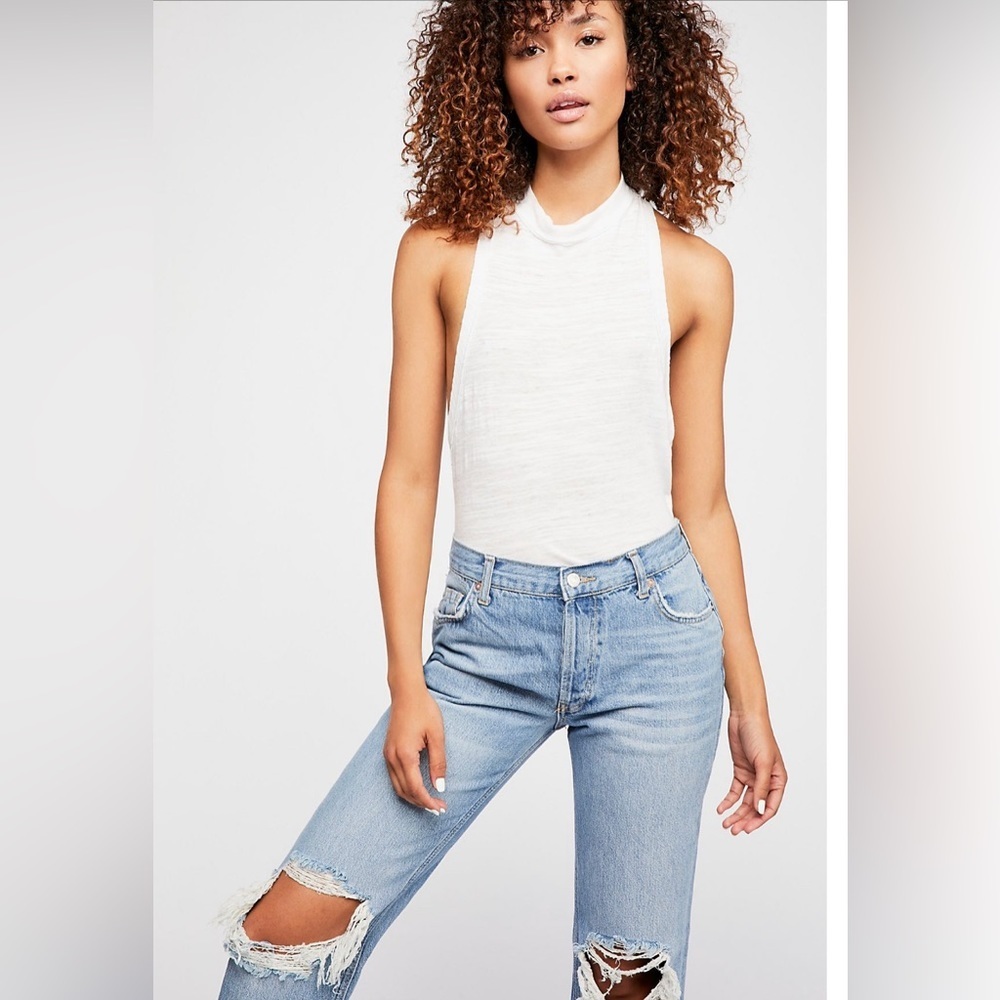 FREE PEOPLE Maggie Mid-Rise Straight-Leg Distressed Jeans 100% Cotton NWT - 💫 - Picture 3 of 16